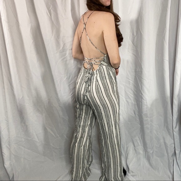 Forever 21 Stripped Jumpsuit Tank Top Pants Laced Open Back Small White Gray - Picture 2 of 11